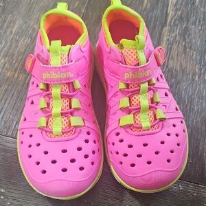 Stride Rite Pink and Green Water Shoes with Ventilation